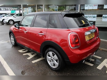 Used MINI Hatch 2016 for sale - 76352088: Photo