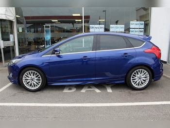 Used Ford Focus 2014 for sale - 76352078: Photo