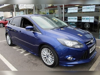 Used Ford Focus 2014 for sale - 76352078: Photo