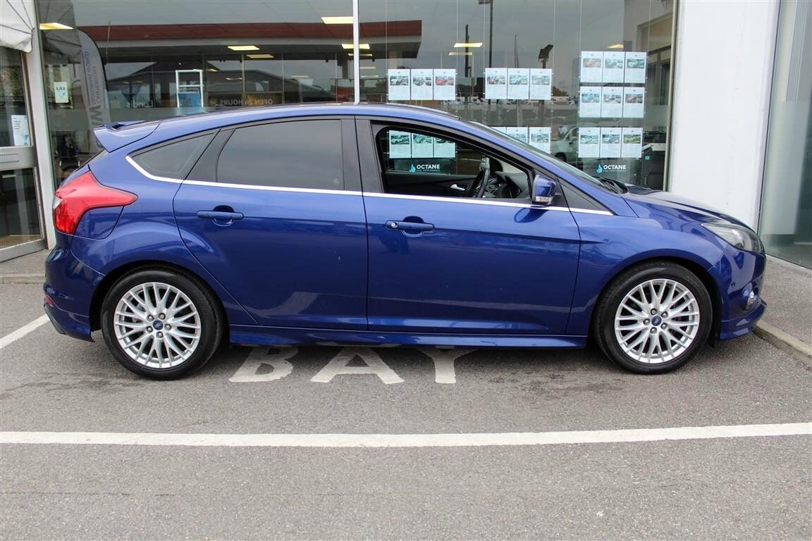 Used Ford Focus 2014 for sale - 76352078: Photo 5
