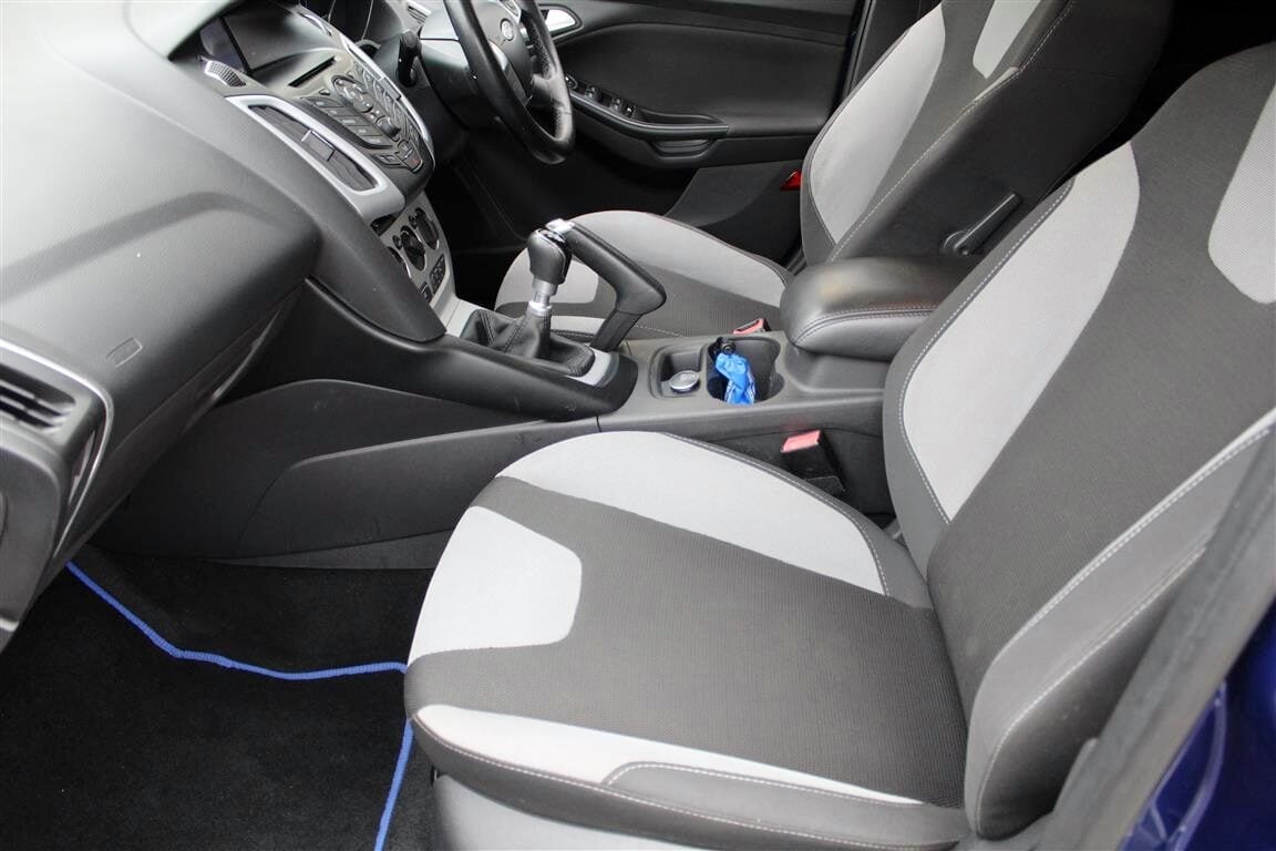 Used Ford Focus 2014 for sale - 76352078: Photo 8