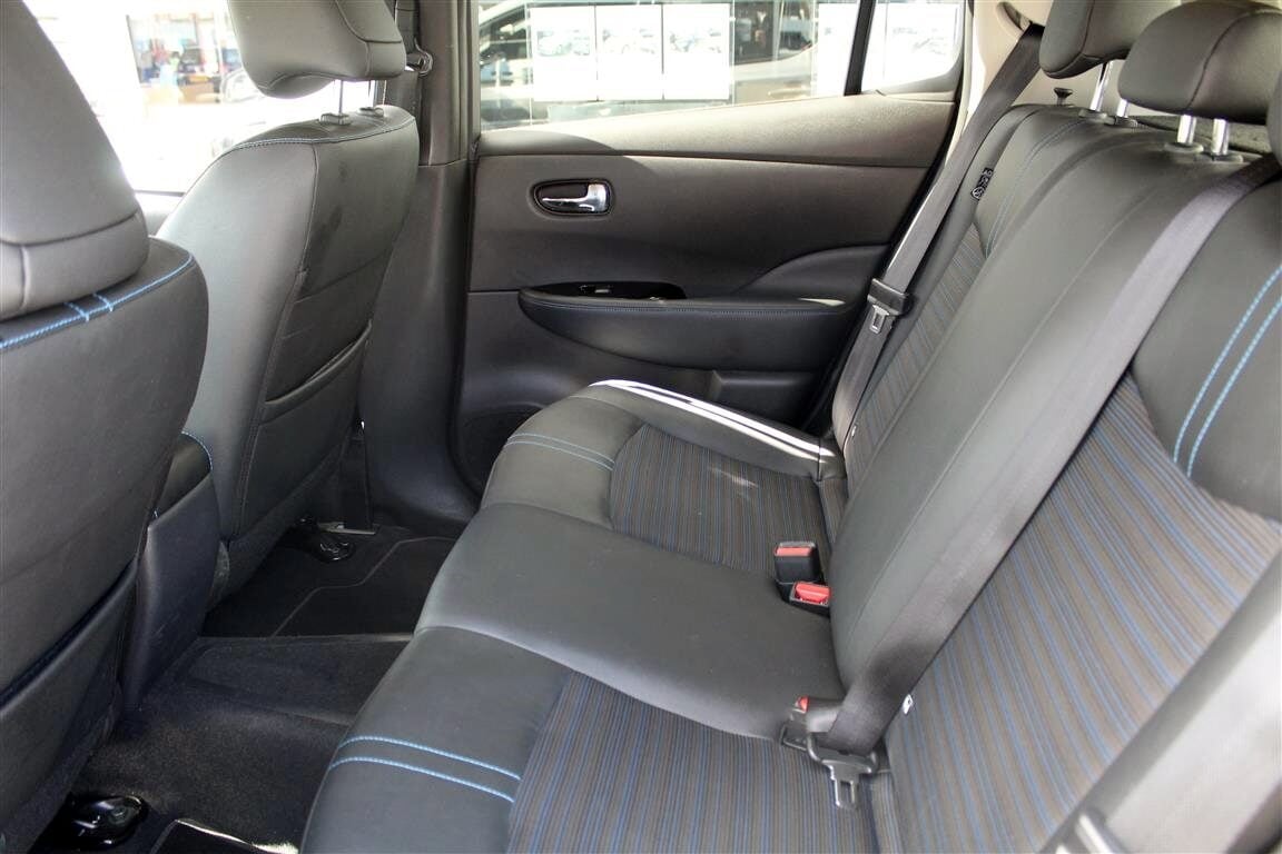 Used Nissan Leaf 2018 for sale - 76352080: Photo 10