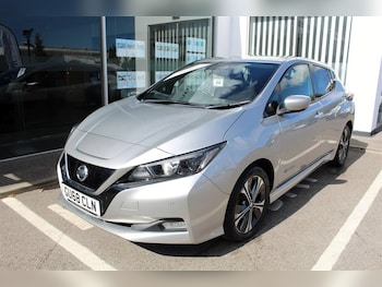 Used Nissan Leaf 2018 for sale - 76352080: Photo