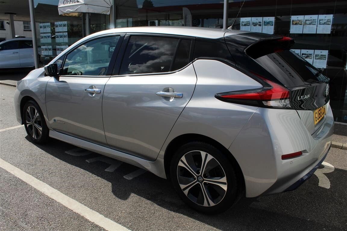 Used Nissan Leaf 2018 for sale - 76352080: Photo 3
