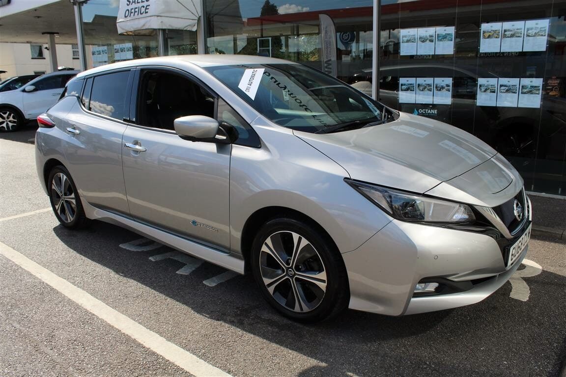 Used Nissan Leaf 2018 for sale - 76352080: Photo 4