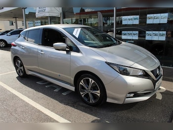 Used Nissan Leaf 2018 for sale - 76352080: Photo