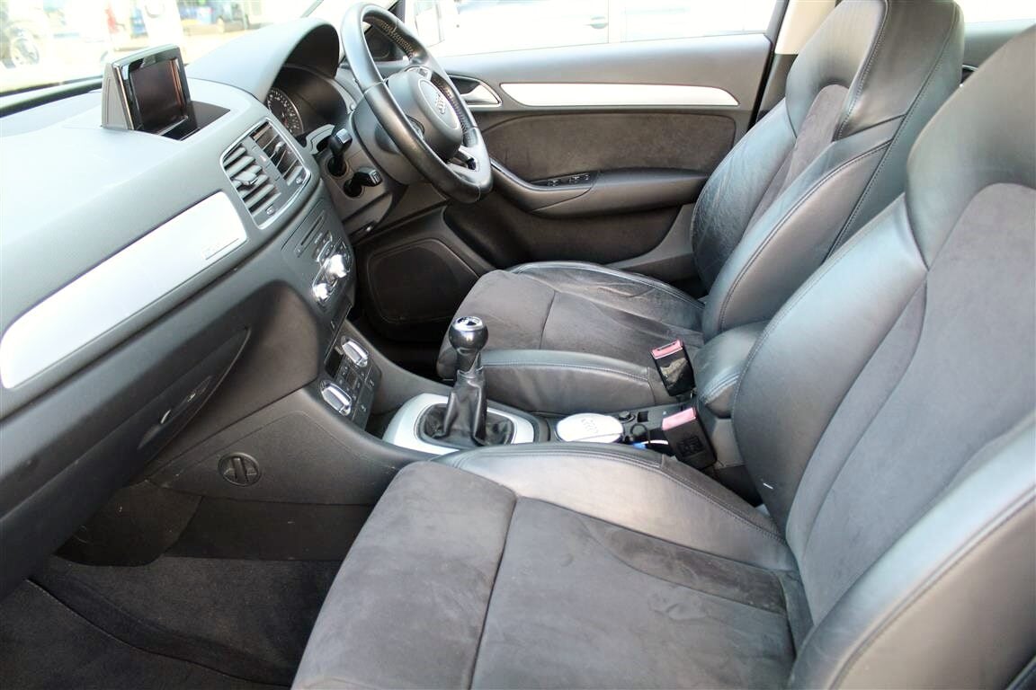 Used Audi Q3 2011 for sale - 76453720: Photo 7