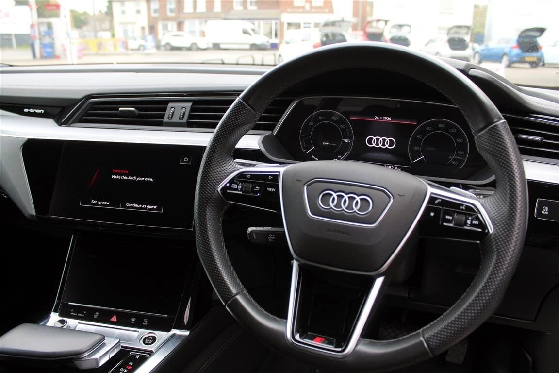 Used Audi e-tron 2021 for sale - 77998643: Photo 13