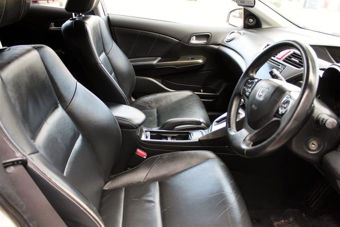 Used Honda Civic 2015 for sale - 76352073: Photo 11
