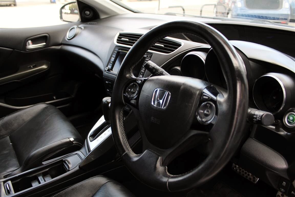 Used Honda Civic 2015 for sale - 76352073: Photo 12