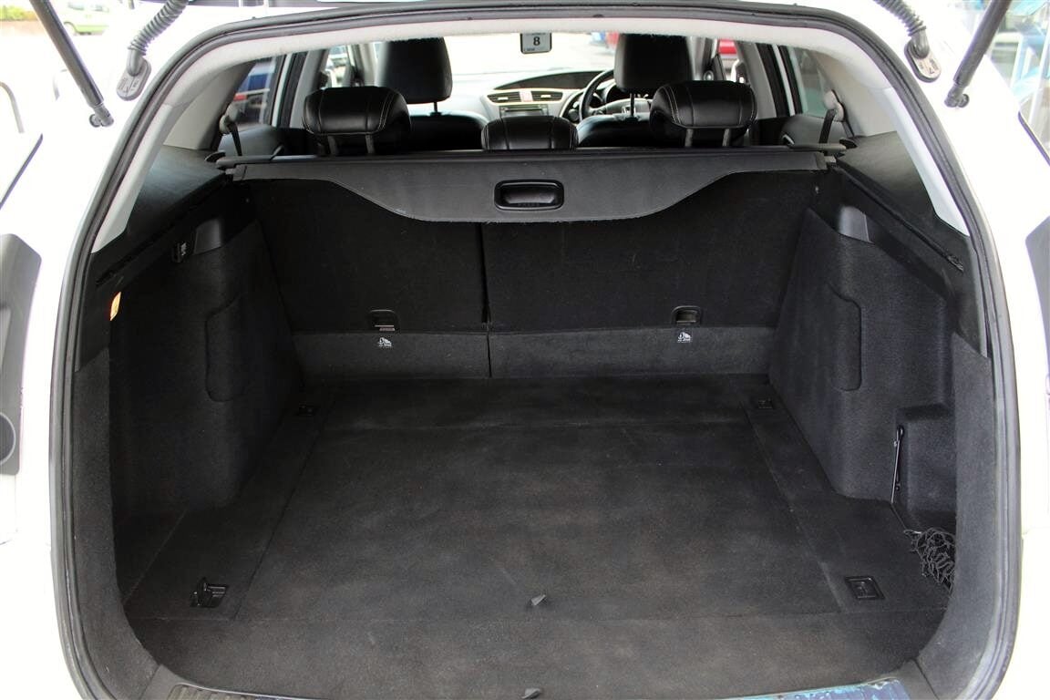 Used Honda Civic 2015 for sale - 76352073: Photo 9