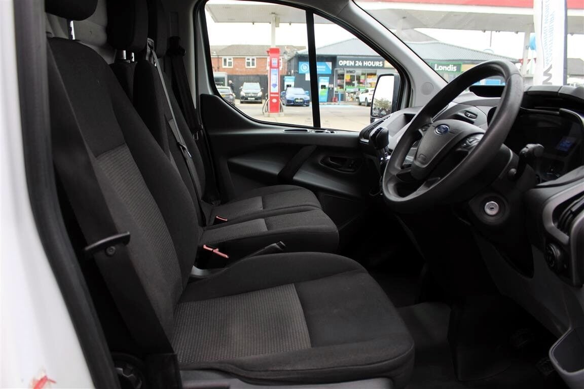 Used Ford Transit Custom 2017 for sale - 78038759: Photo 8