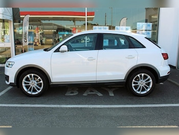 Used Audi Q3 2011 for sale - 76352067: Photo