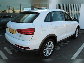 Used Audi Q3 2011 for sale - 76352067: Photo