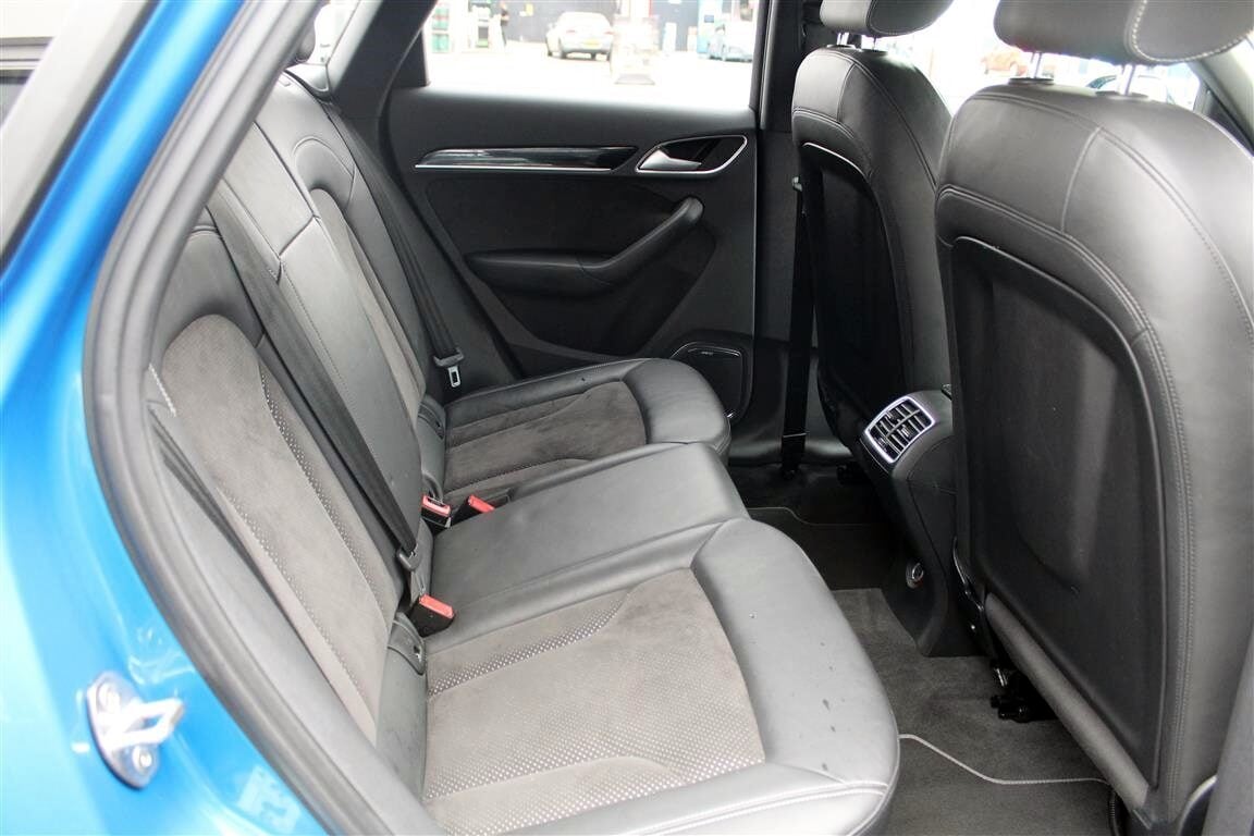 Used Audi Q3 2018 for sale - 76352084: Photo 10