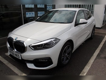 2019 - 118i Sport 5dr