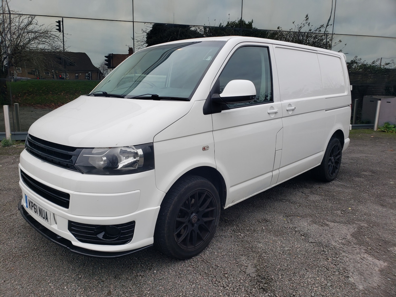 Used Volkswagen Transporter 2011 for sale - 76595253: Photo 1