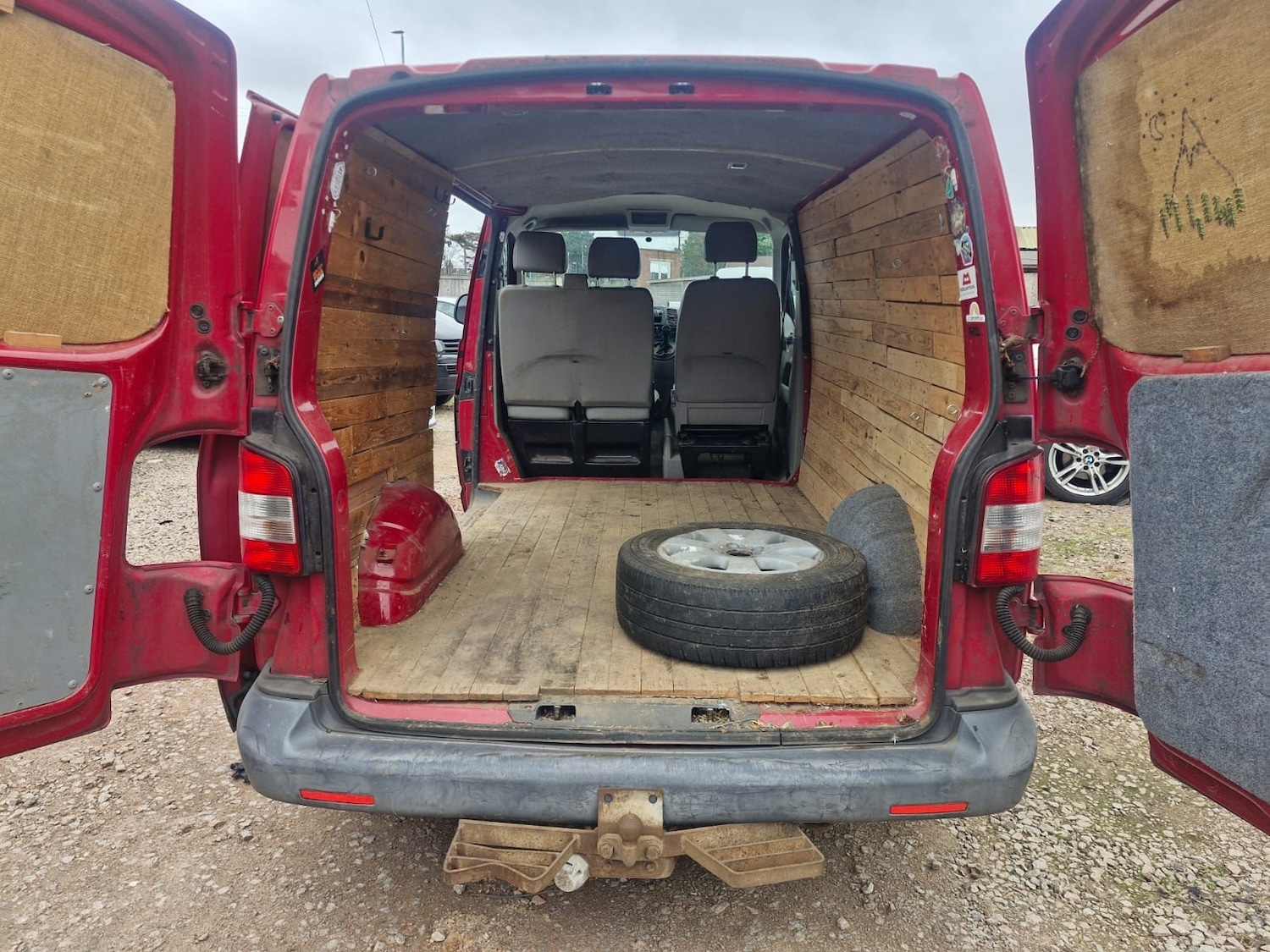 Used Volkswagen Transporter 2011 for sale - 77846384: Photo 8