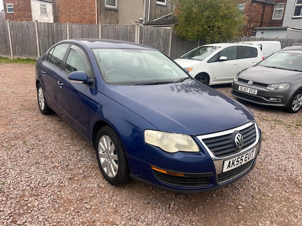 Used Volkswagen Passat 2005 for sale - 76281316: Photo 1