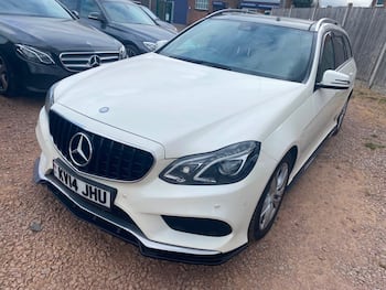 Used Mercedes-Benz E Class 2014 for sale - 79732251: Photo