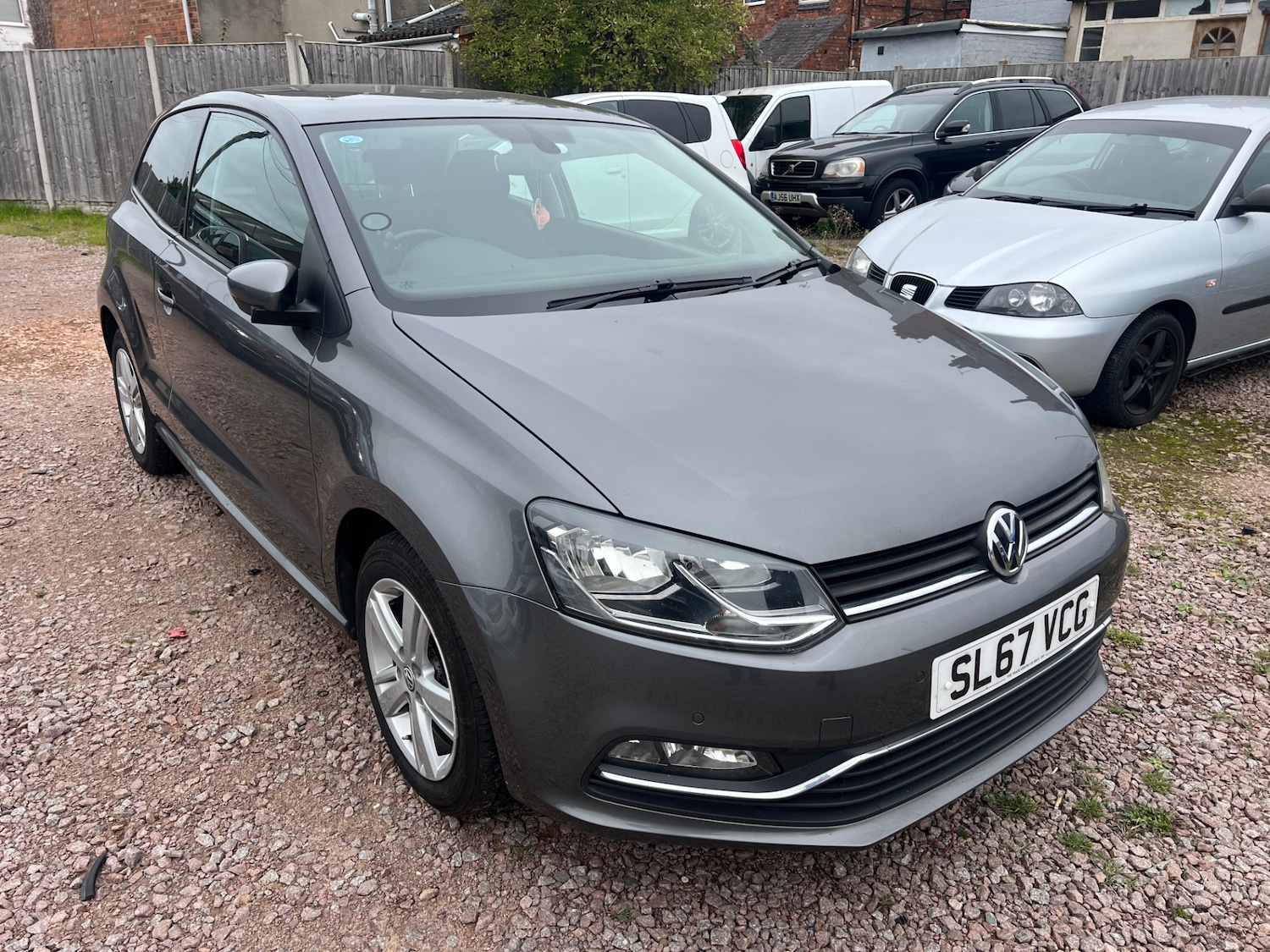 Used Volkswagen Polo 2017 for sale - 76232006: Photo 1