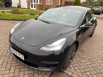 Used Tesla Model 3 2019 for sale - 77366835: Photo