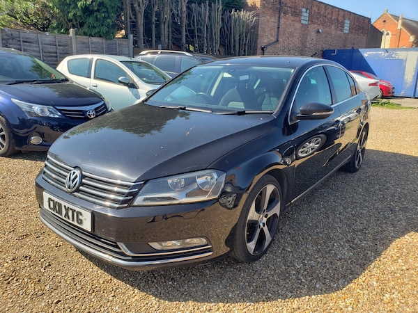 Used Volkswagen Passat 2011 for sale - 68462727: Photo 1