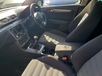 Used Volkswagen Passat 2011 for sale - 68462727: Photo