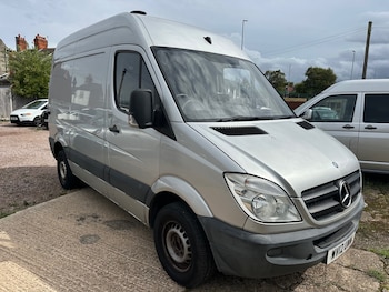 Mercedes-Benz - Sprinter