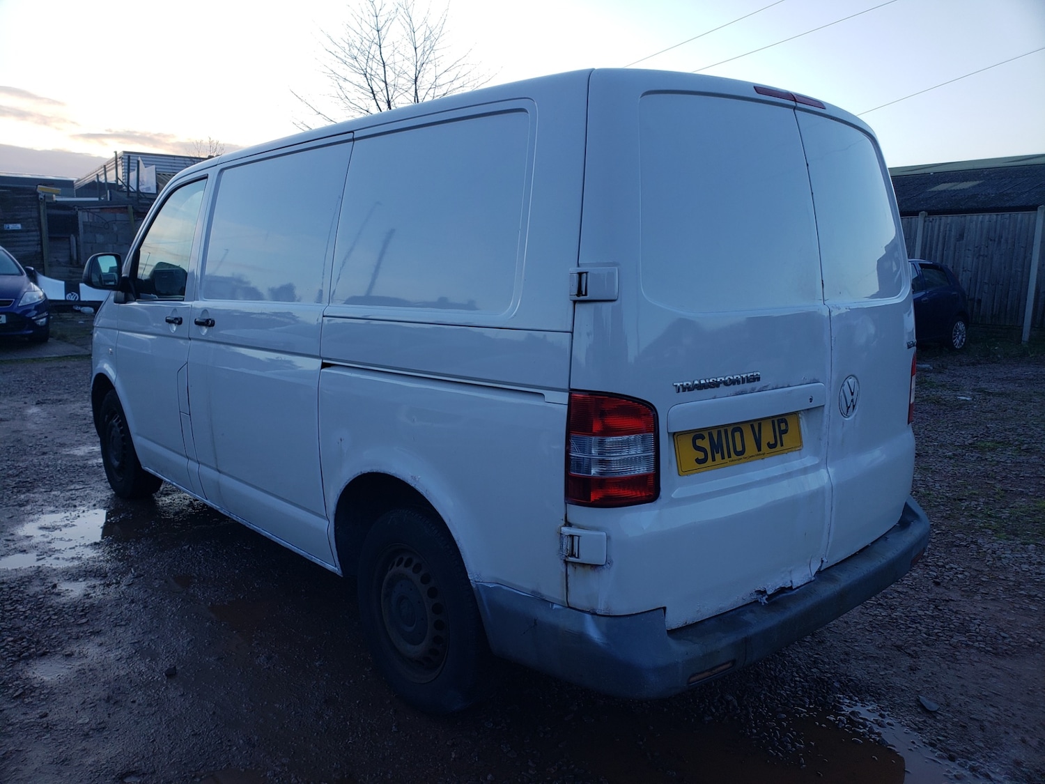 Used Volkswagen Transporter 2010 for sale - 77321479: Photo 2