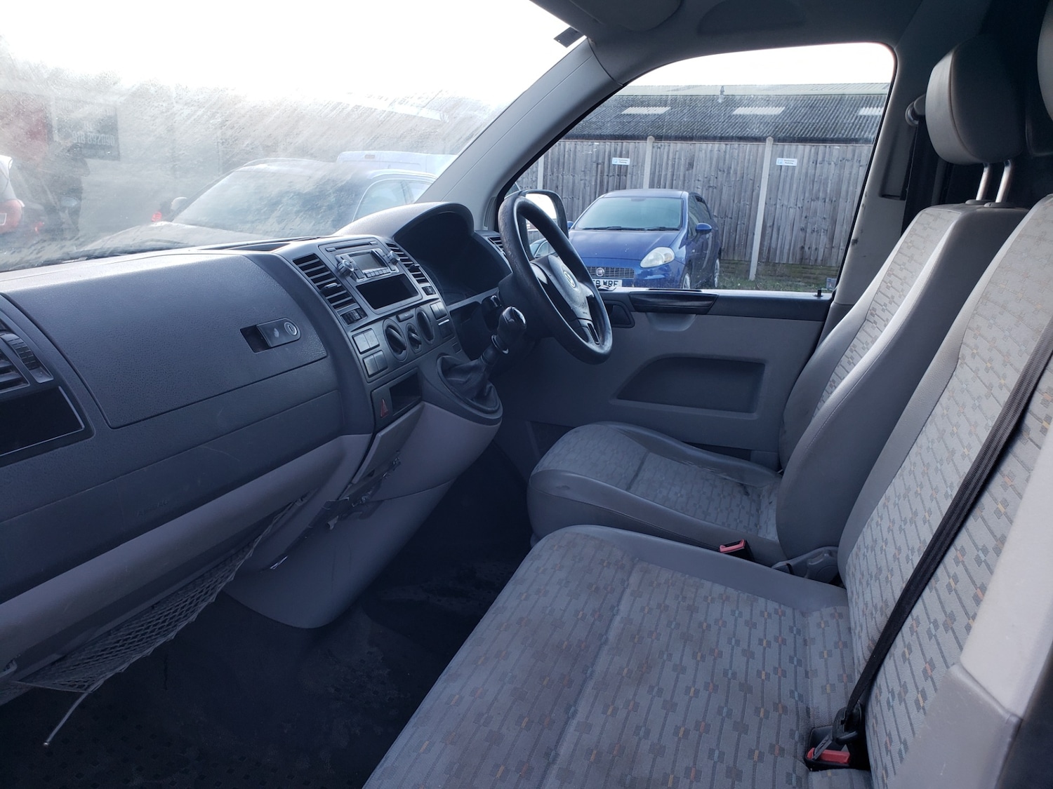 Used Volkswagen Transporter 2010 for sale - 77321479: Photo 6