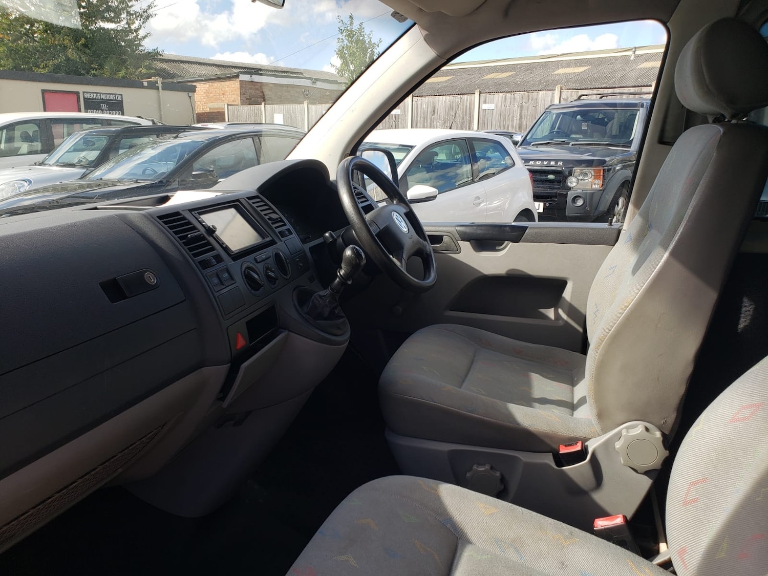 Used Volkswagen Transporter 2004 for sale - 76159971: Photo 7