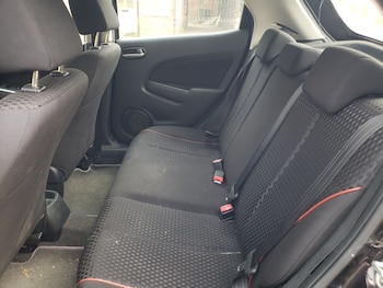Used Mazda Mazda2 2011 for sale - 79251616: Photo