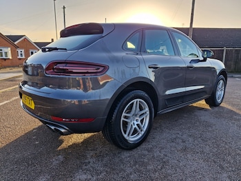 Used Porsche Macan 2015 for sale - 77354954: Photo