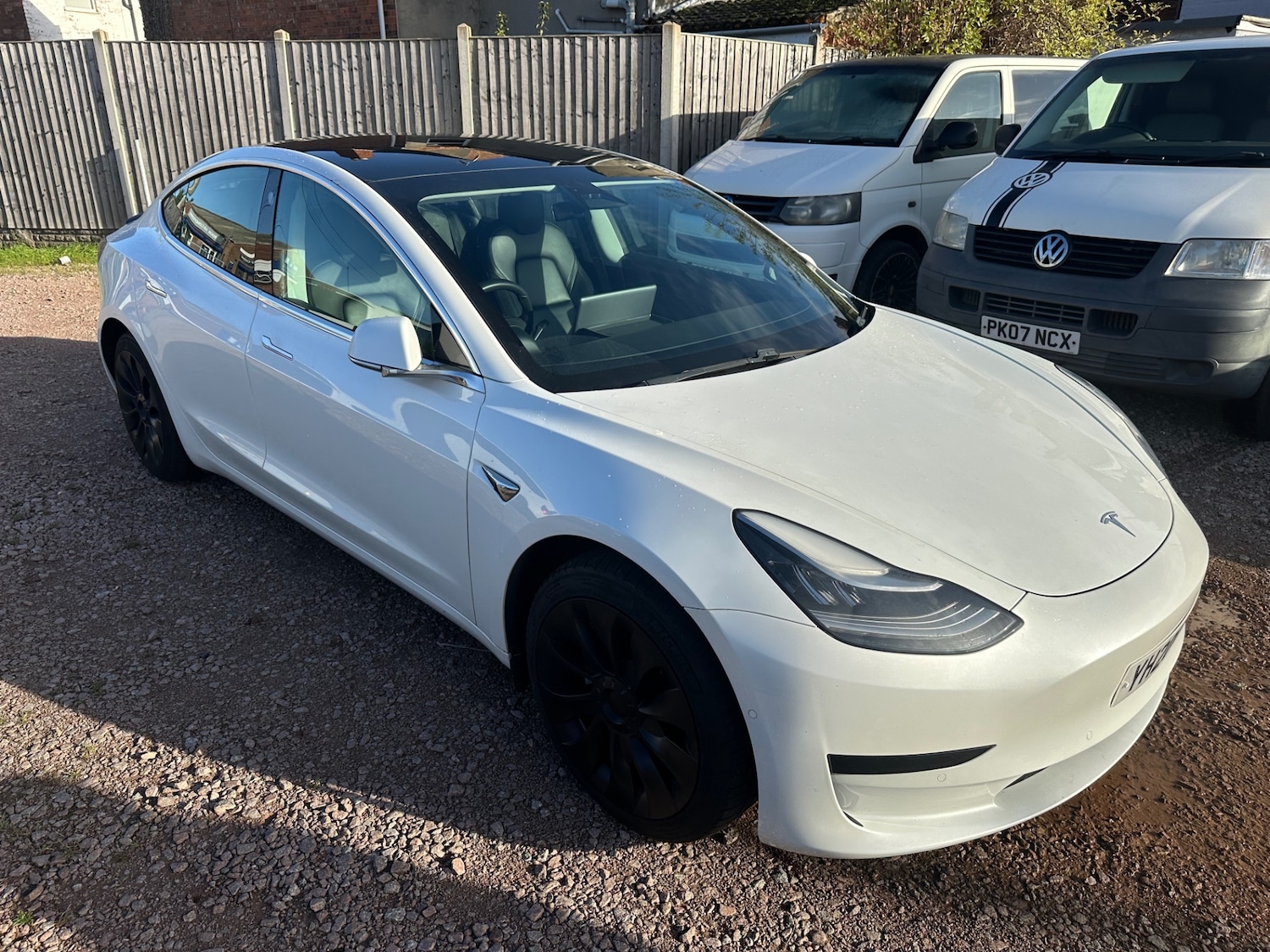 Used Tesla Model 3 2020 for sale - 76598811: Photo 1