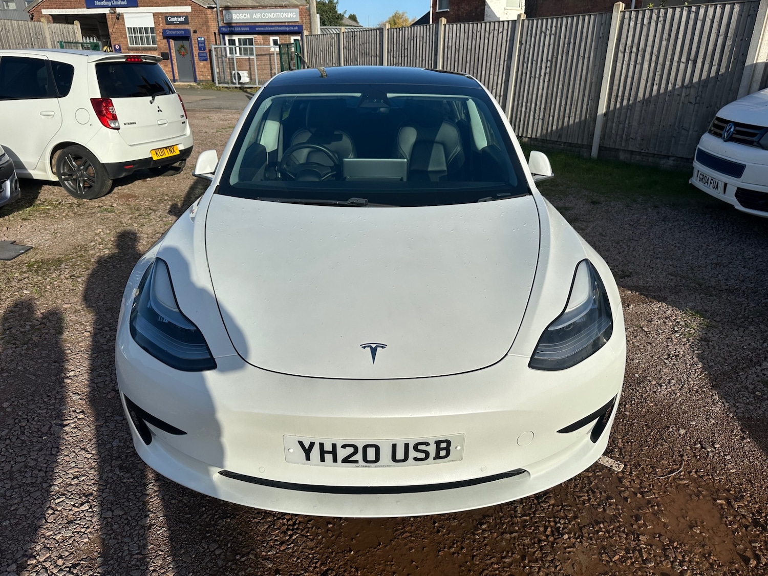 Used Tesla Model 3 2020 for sale - 76598811: Photo 2