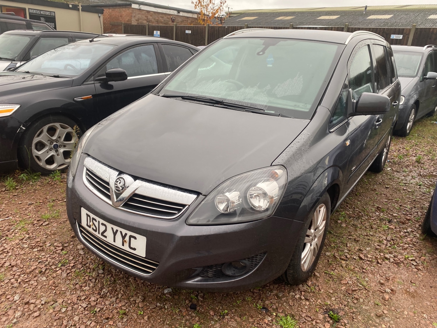 Used Vauxhall Zafira 2012 for sale - 76532264: Photo 2