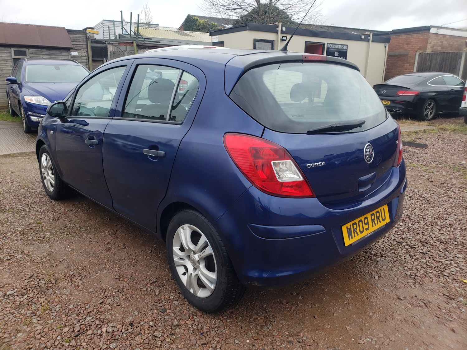 Used Vauxhall Corsa 2009 for sale - 77298631: Photo 4