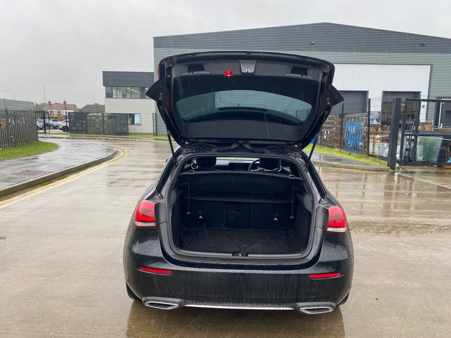 Used Mercedes-Benz A-Class 2018 for sale - 77688627: Photo 11