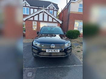 Used Volkswagen Touareg 2016 for sale - 79703618: Photo