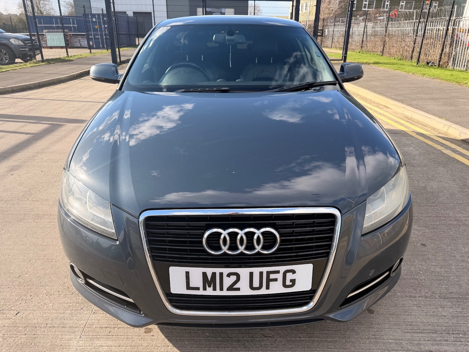 Used Audi A3 2012 for sale - 77889670: Photo 2