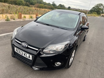 Used Ford Focus 2013 for sale - 75700510: Photo