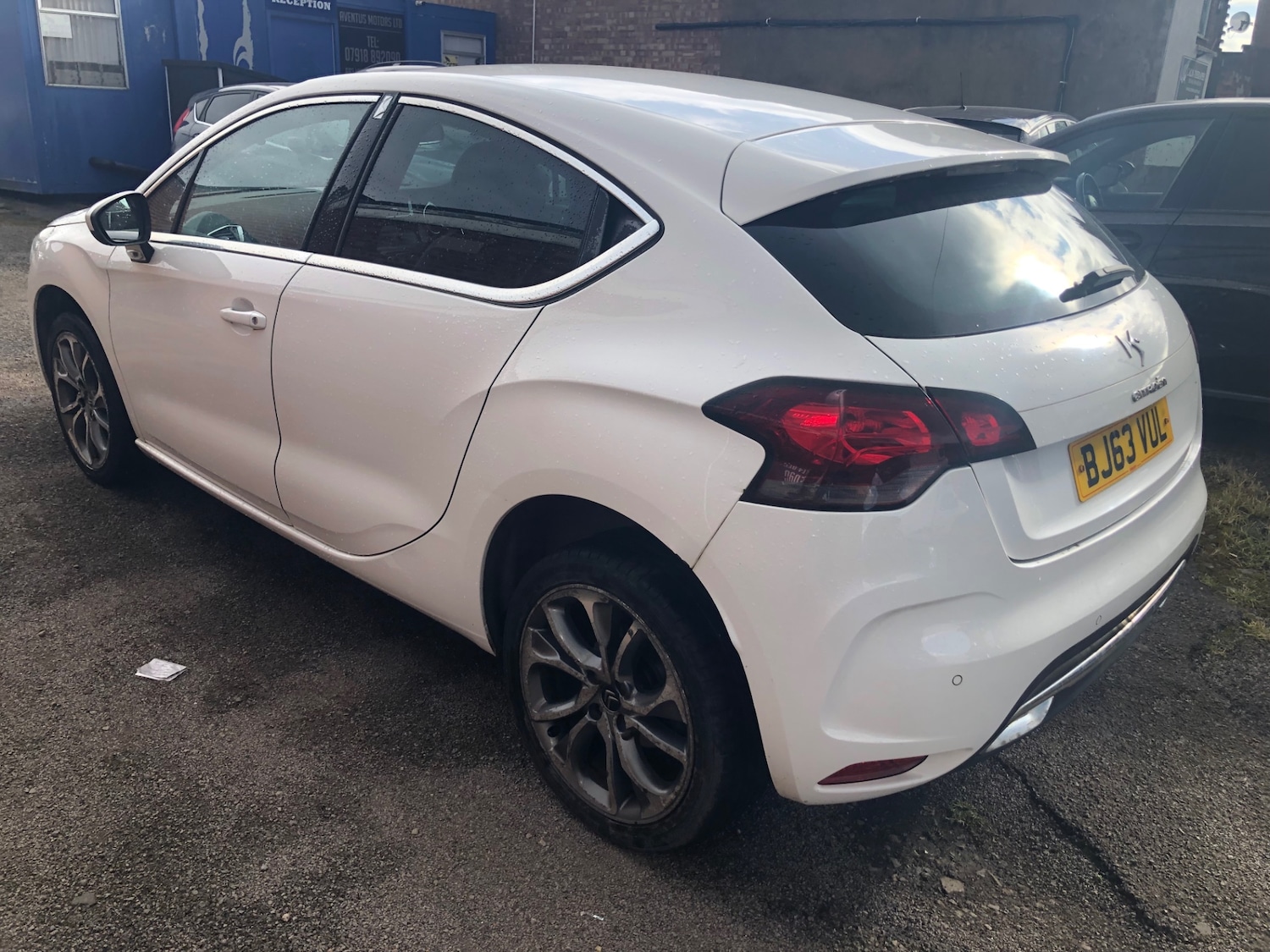 Vehicle 4