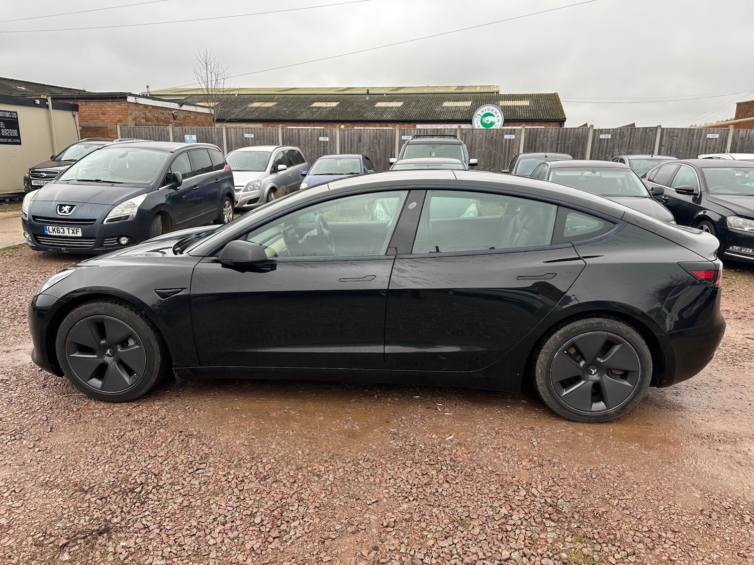 Used Tesla Model 3 2020 for sale - 77137204: Photo 4