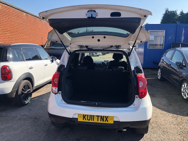 Used Mitsubishi Colt 2011 for sale - 74073060: Photo 11