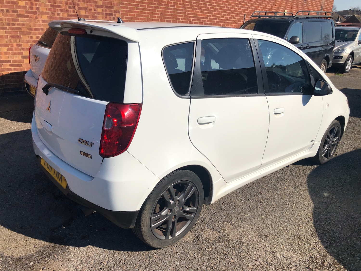 Used Mitsubishi Colt 2011 for sale - 74073060: Photo 7