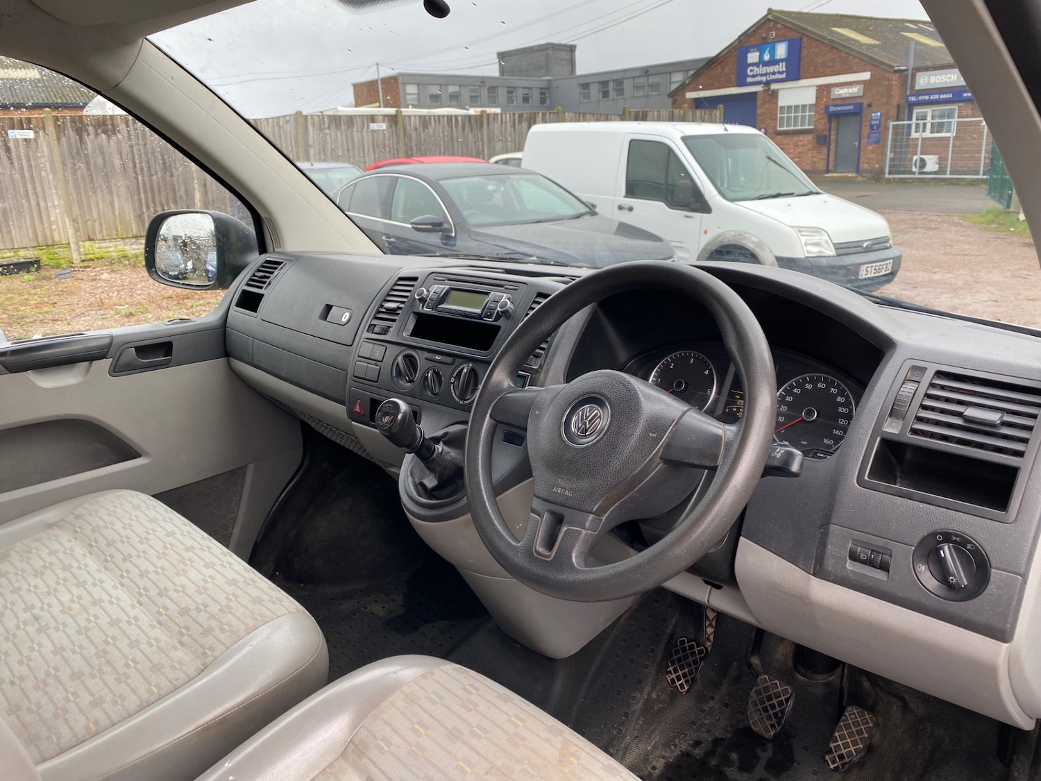 Used Volkswagen Transporter 2010 for sale - 77431157: Photo 7