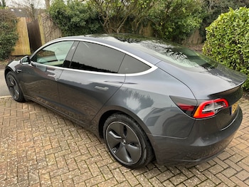 Used Tesla Model 3 2019 for sale - 77601523: Photo