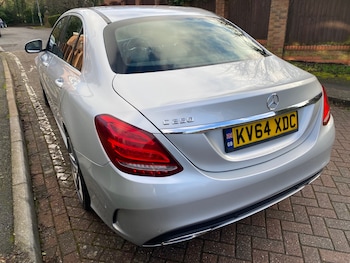 Used Mercedes-Benz C Class 2014 for sale - 77233976: Photo