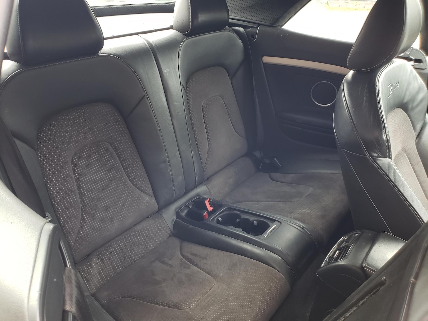 Used Audi A5 2010 for sale - 67217963: Photo 4